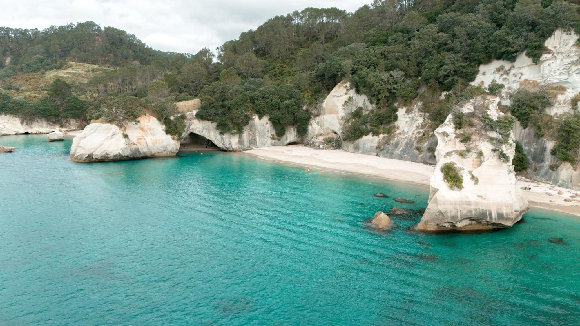 Adventurer'S Chest - Taiwawe Villa Hotwater Beach Dış mekan fotoğraf